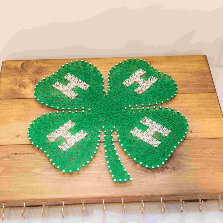 4-H logo art